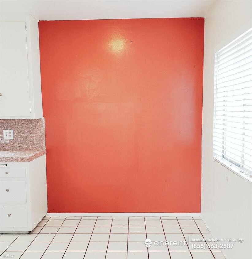 Foto principal - 9412 1/2 Flower St