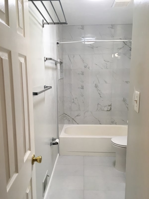 Foto del edificio - 1824 Bronzegate Blvd