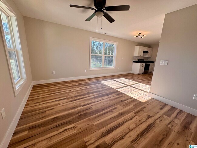 Foto del edificio - 134 Mattison Rd