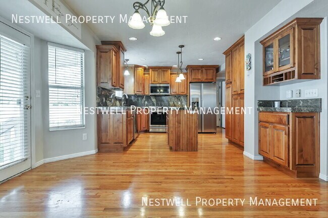 Building Photo - 12122 Hidden Valley Rd