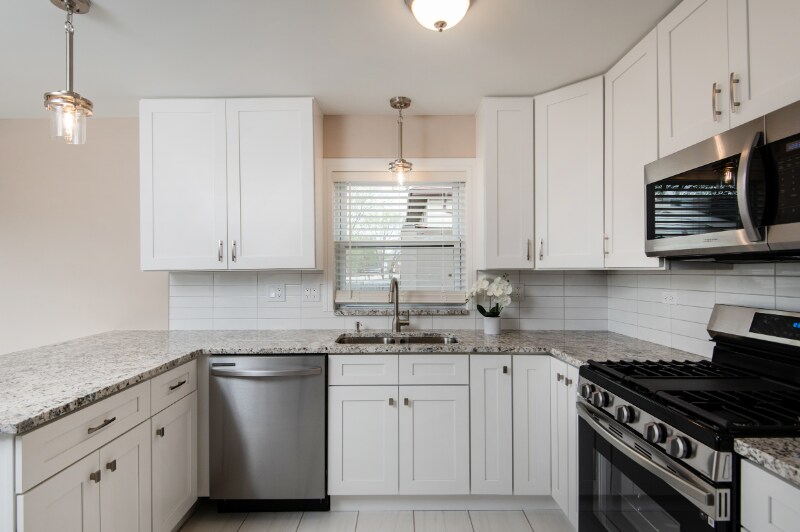 Primary Photo - 8729 W 73rd Pl
