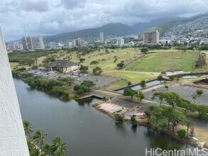 Building Photo - 2611 Ala Wai Blvd