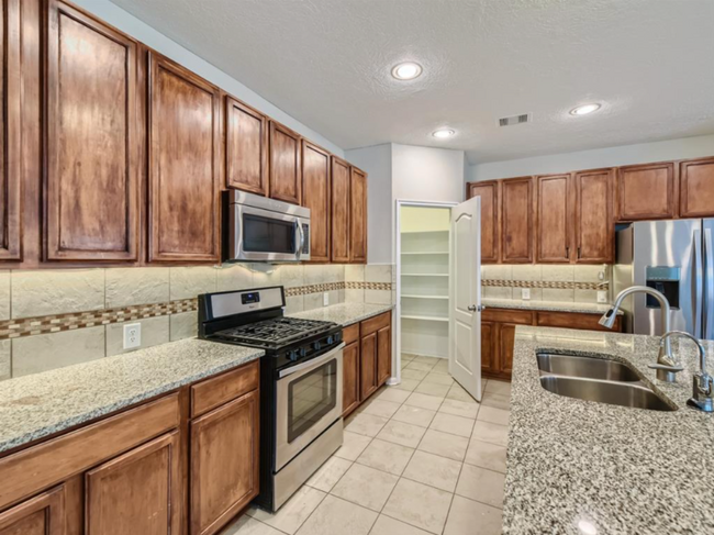 Building Photo - 10154 Cimarron Canyon Ln