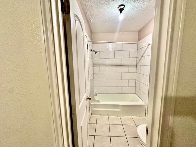 Foto del edificio - 320 S Avenue F