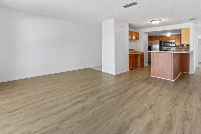 Foto del edificio - 3461 Clark Rd