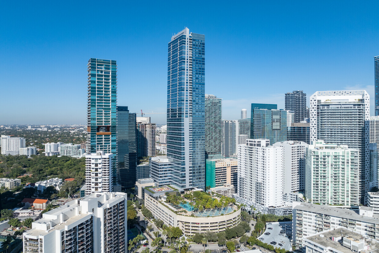 1441 Brickell Ave - Four Seasons Hotel & Tower