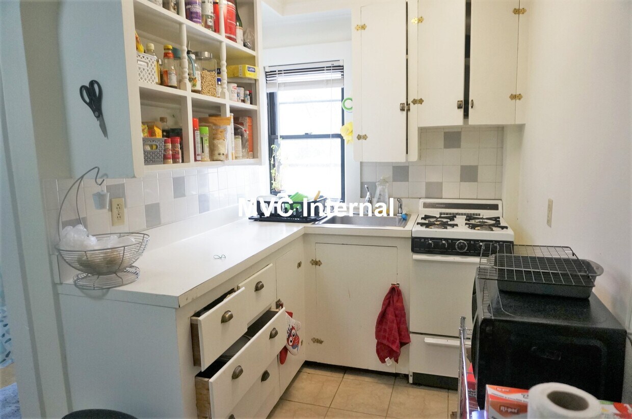 Foto principal - 230 Walnut St