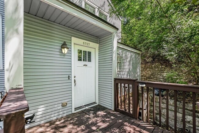 Foto del edificio - 6727 Old Quarry Ln