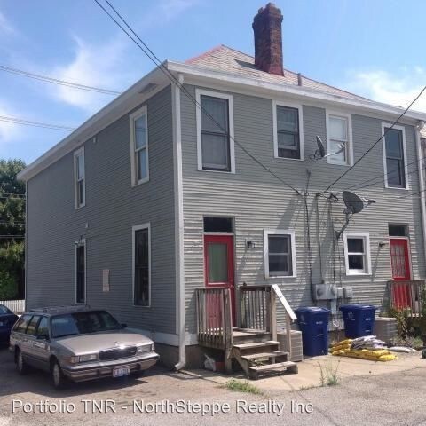 Building Photo - 2 br, 1.5 bath Apartment - 1153 Summit Street