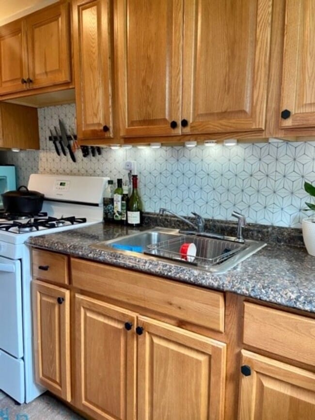 Foto del edificio - 1235 Randolph St NW