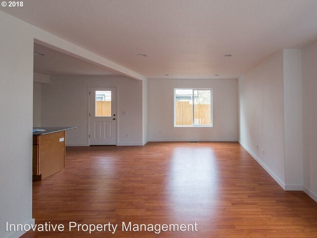Foto del edificio - 1164-1170 SE Oak St
