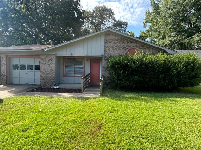 Foto principal - 309 Hickerson Ave