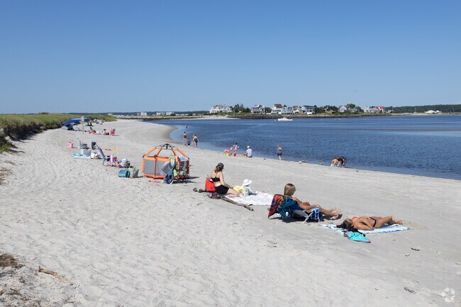 Ferry Beach in Prouts Neck is a great place for swimming, sunbathing, fishing, and paddling.