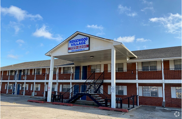 Building Photo - Ridgewood Village Apartments