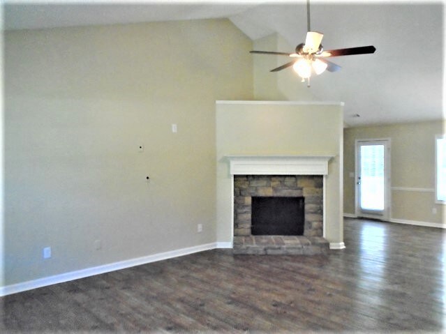 Building Photo - 133 Brix Drive