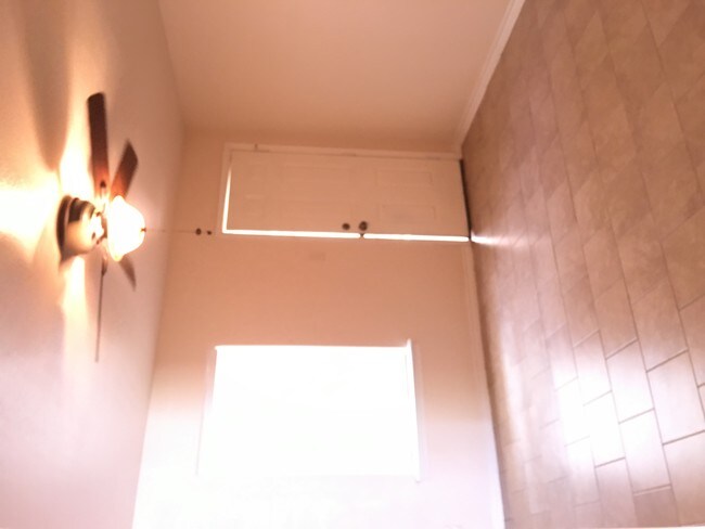 Habitación 1 - 213 Jet Dr