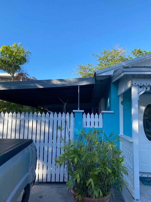 1515 Josephine St Unit Main, Key West, FL 33040 Condo for Rent in Key