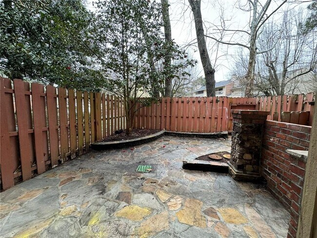 Foto del edificio - 732 Hanover SE Ln