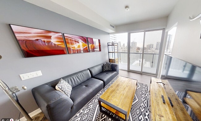Building Photo - 7 Grosvenor St