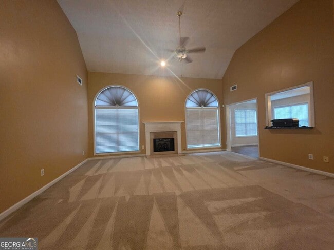 Building Photo - 323 Bald Eagle Way