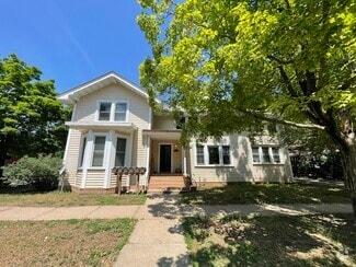 Building Photo - 148 Marston Ave