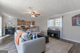 Building Photo - 196 Etowah Dr