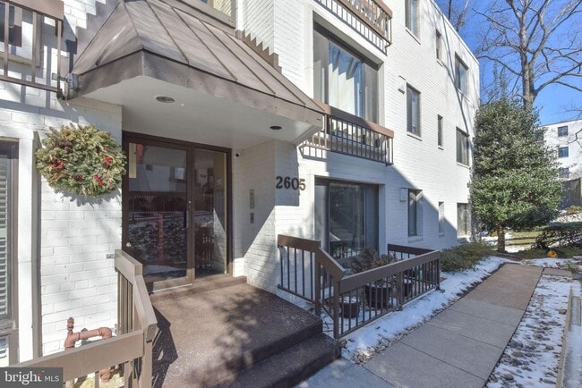 Building Photo - 3 bedroom apartment in Glover Park - GEORG...