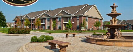 Building Photo - 9400 Clubview Dr