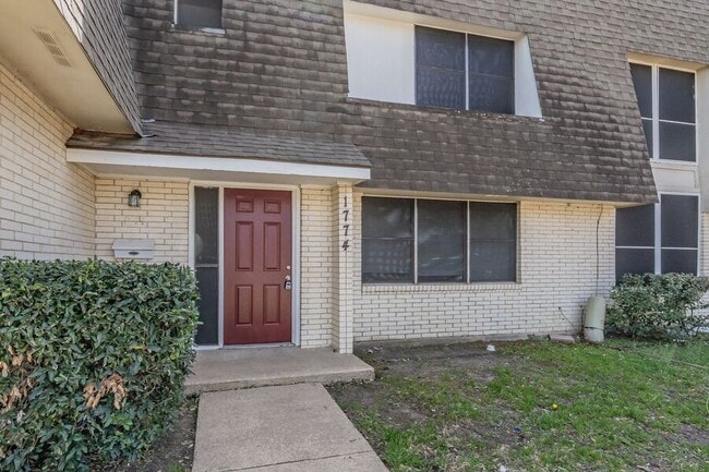 Photo - 1774 Belshire Ct- House