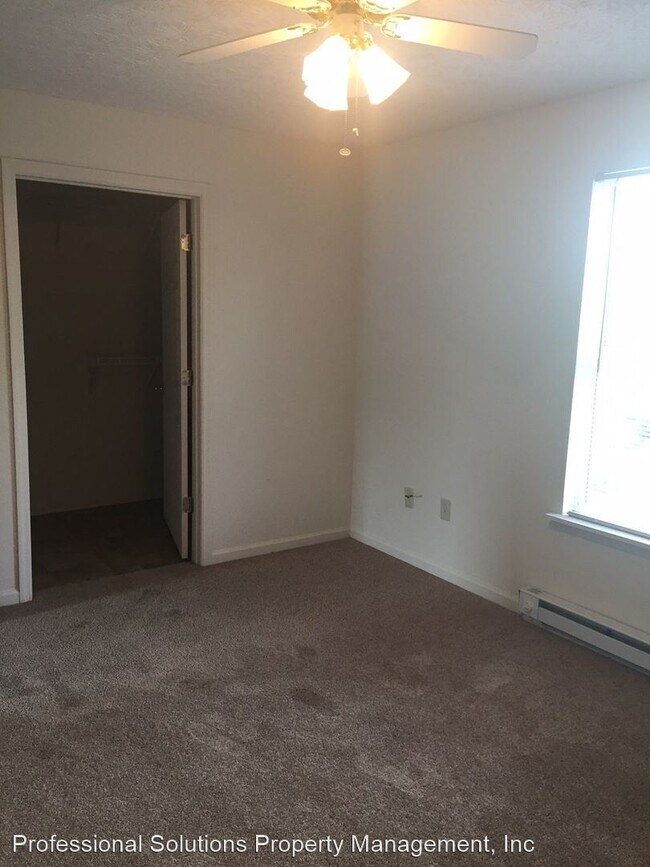 Building Photo - 148 S Killarney Ln