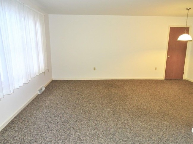Building Photo - 1317 Lincoln Heights Ave