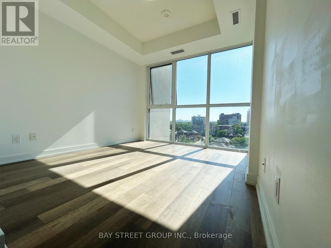 Primary Photo - 1603-1603 Eglinton Ave W