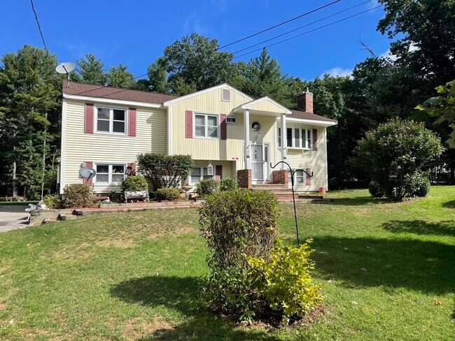 Building Photo - 436 Pendleton Ln