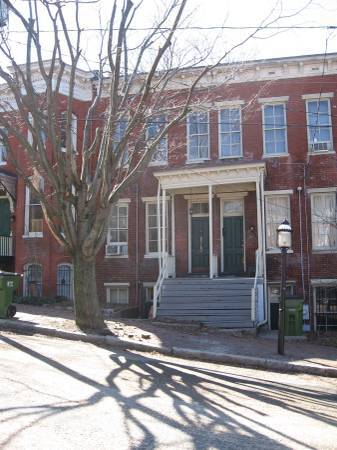 Foto principal - 2513 E Franklin St