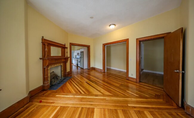 Foto del edificio - 22 Grand View Ave
