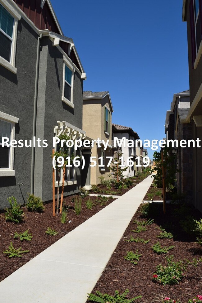 Foto del edificio - 4 Bedroom West Roseville Beauty