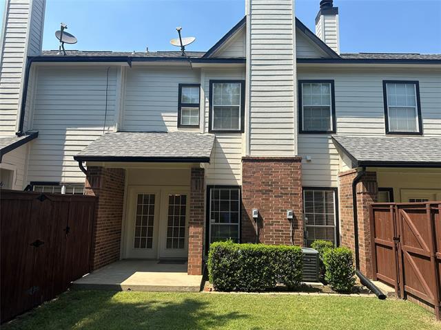 Foto del edificio - 2400 Southlake Ct
