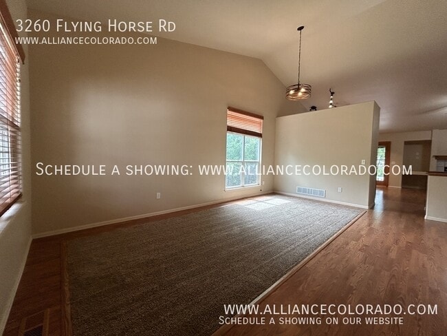 Photo - 3260 Flying Horse Rd House