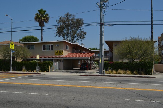 Foto del edificio - 13463 Vanowen St