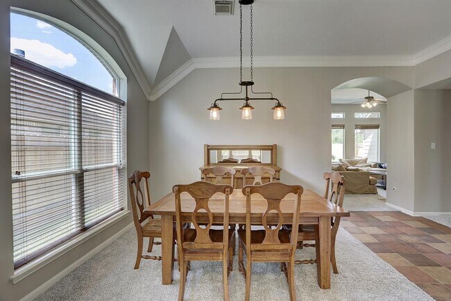 Foto del edificio - 9127 Morningstar Dr