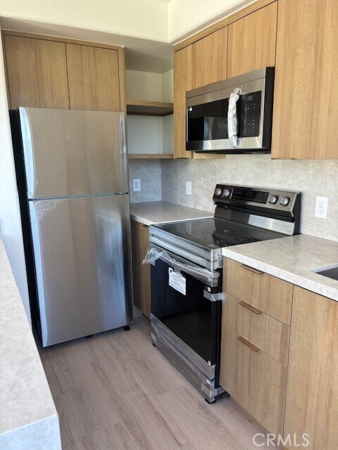 Foto del edificio - 26173 Abdale St