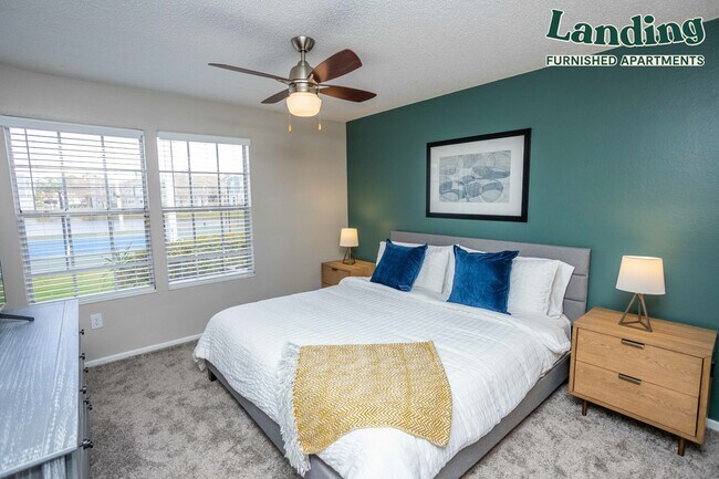 Building Photo - 13621 Feather Sound Cir E