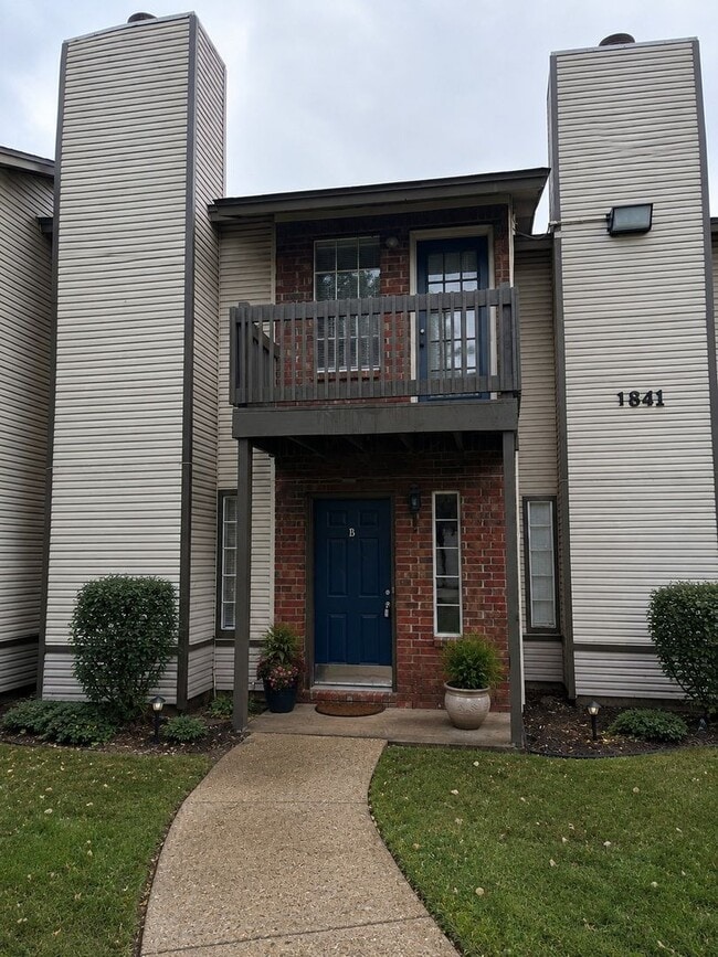 Building Photo - 1841 River Crossing Cir