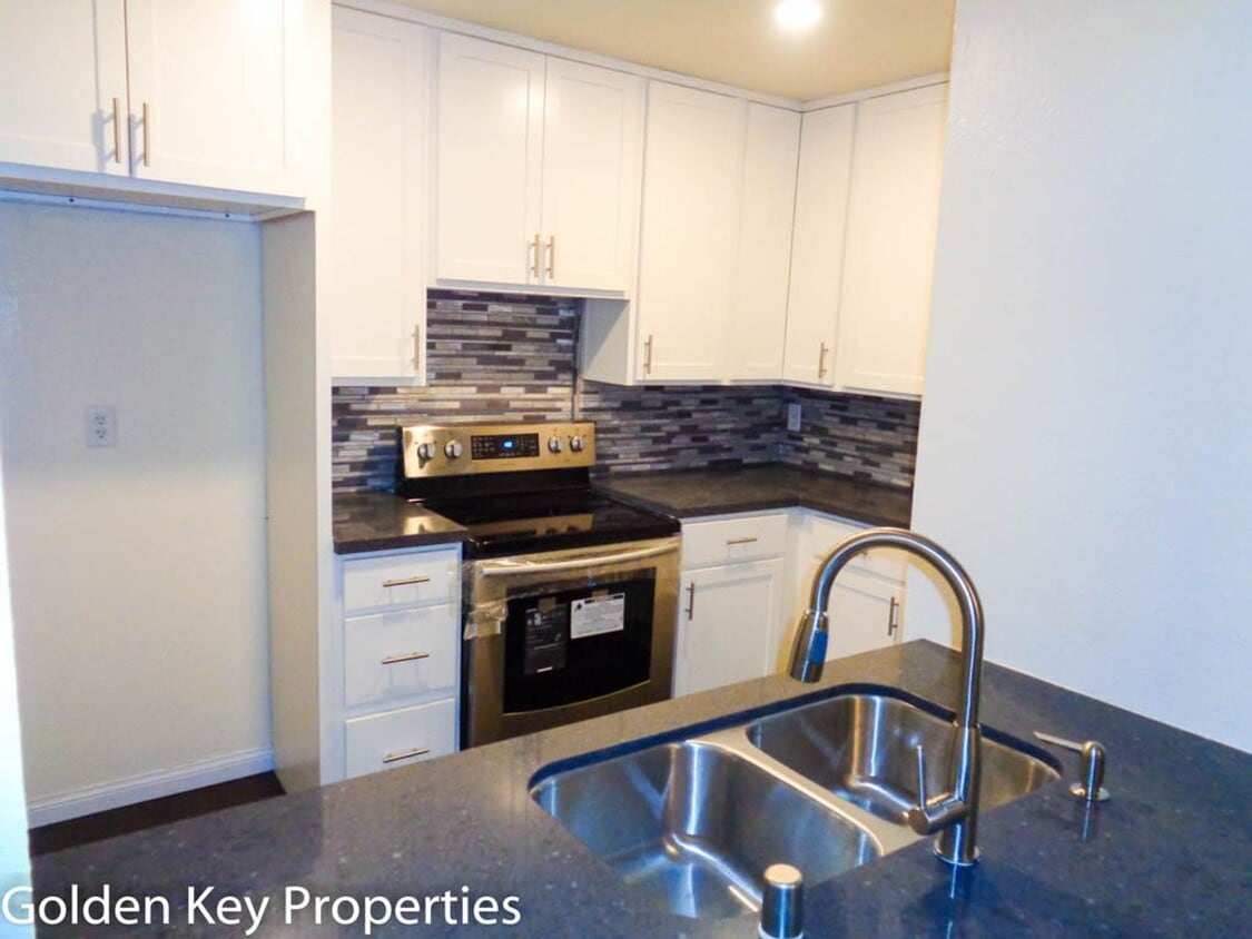 Primary Photo - Stunning condo in the Arroyo Villas Commun...
