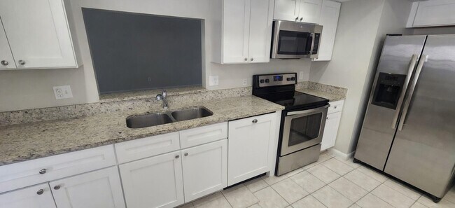 Foto del edificio - 10519 Wyndcliff Dr