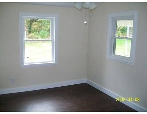 Building Photo - 20 Paine Rd