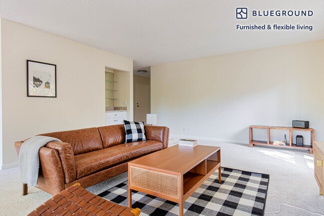 Foto del edificio - 1788 Oak Creek Dr