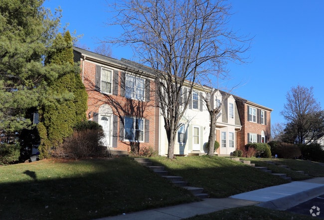 Building Photo - 14700-14739 Yearling Ter