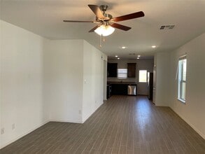 Building Photo - 25560 Northpark Palm Dr