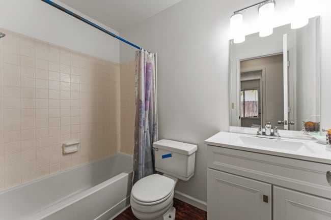 Building Photo - 1130 Rudger Way